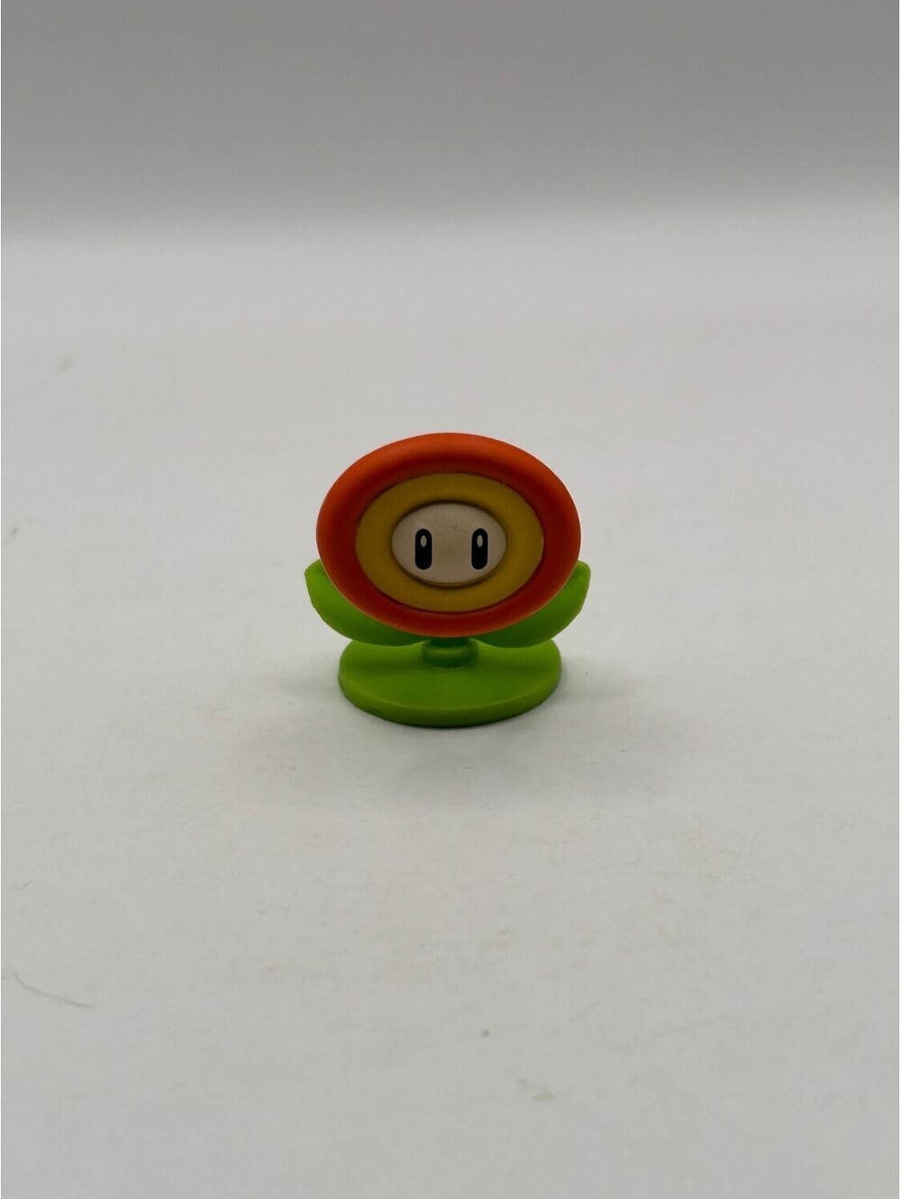 Jakks World of Nintendo Super Mario Fire Flower Mini Figure Power Up Toy